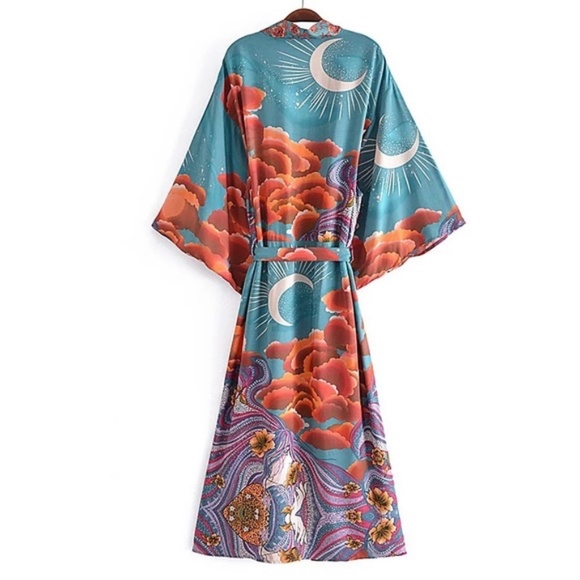 Kimono Robe Duster in Green with Cosmic Display Open Front, Matching Belt - Picture 2 of 8